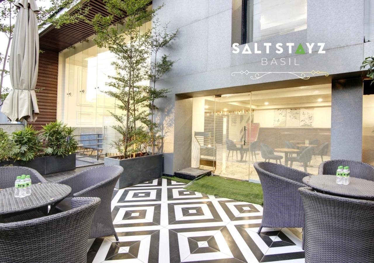 Saltstayz Basil - Near Golf Course Road & Extension Road Gurgáon Exteriér fotografie