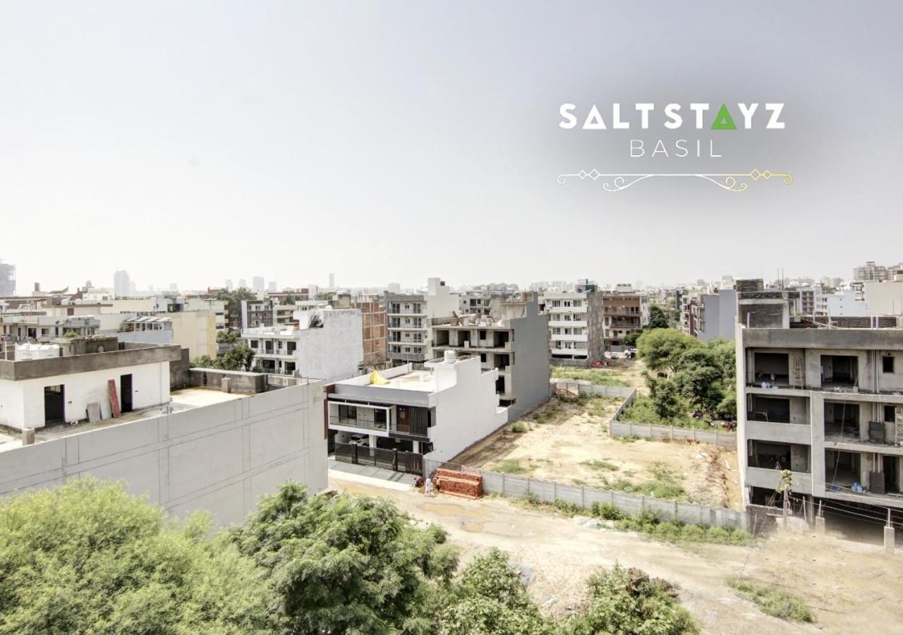 Saltstayz Basil - Near Golf Course Road & Extension Road Gurgáon Exteriér fotografie